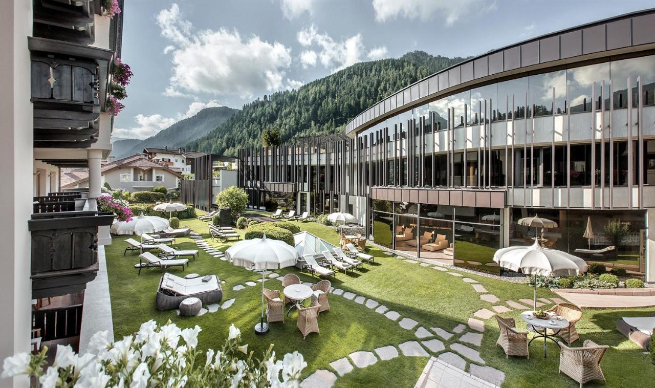Gardena Groednerhof - Hotel & Spa Ortisei Exterior photo